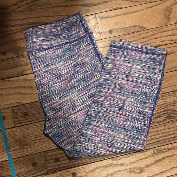 Ideology Pants - EUC Ideology Capri Workout Pants Ideology Pants - EUC Ideology Capri Workout Pants